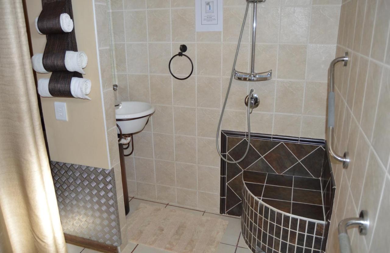 House Ebony B&B Newcastle Eksteriør bilde